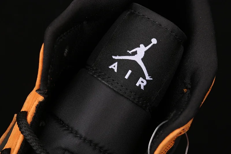 All categories Air Jordan Jordan series basketball shoes Air Jordan 1 Mid Air Jordan 1 Mid AJ1 Joe 1 wheat color China basketball shoes DB5453-700